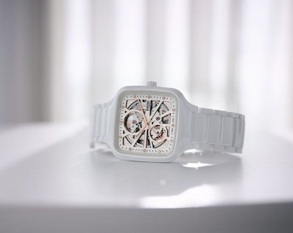 Rad_o true square automatic ceramic- white-copper
