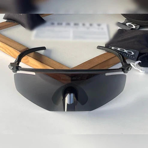 KATO FULL BLACK