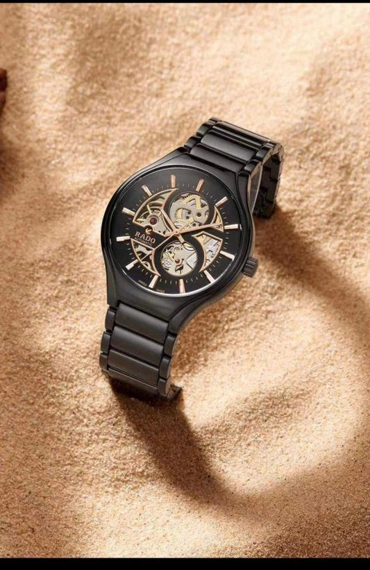 Rad_o true black